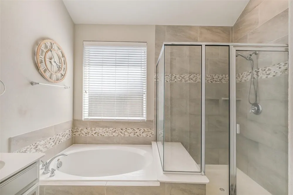 10906 Avana Falls Lane Richmond, TX 77406