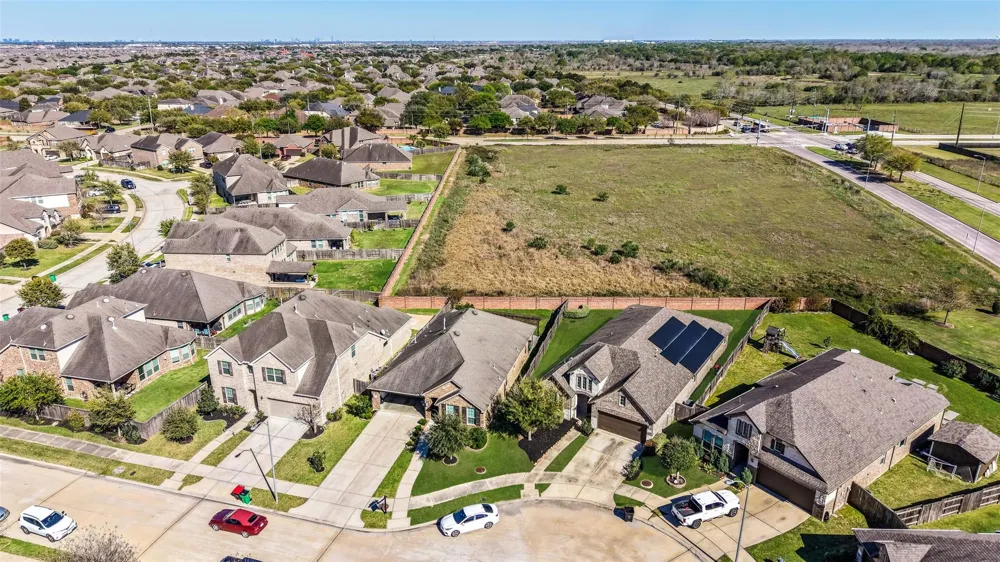 10906 Avana Falls Lane Richmond, TX 77406