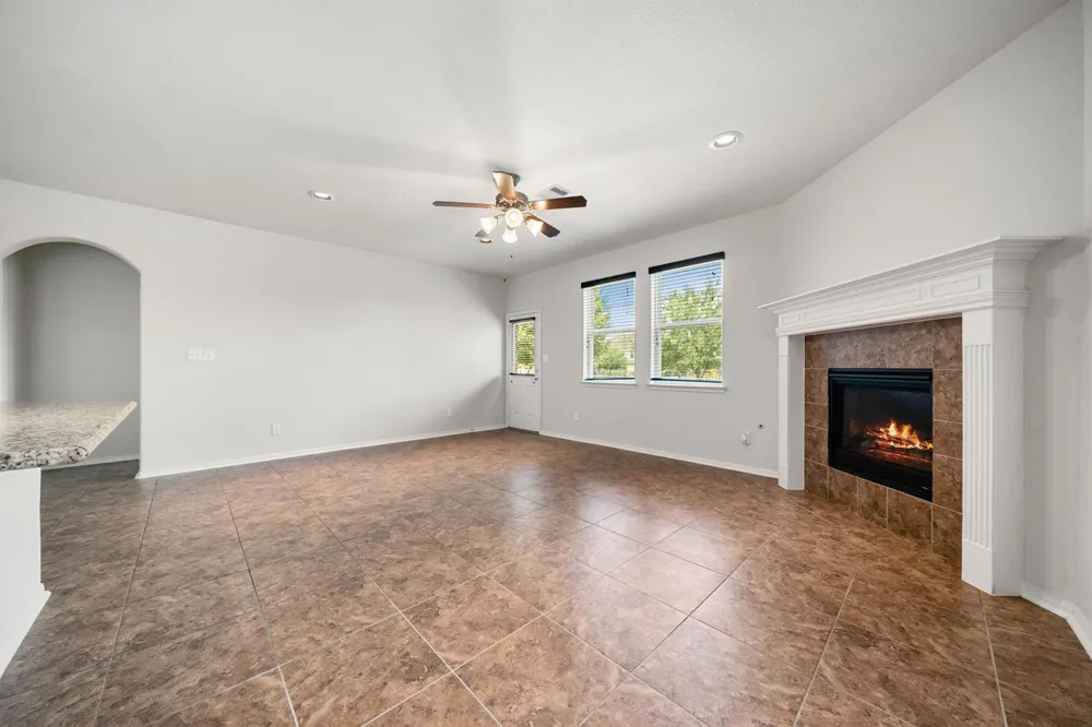 3515 Curley Maple Drive Pearland, TX 77584