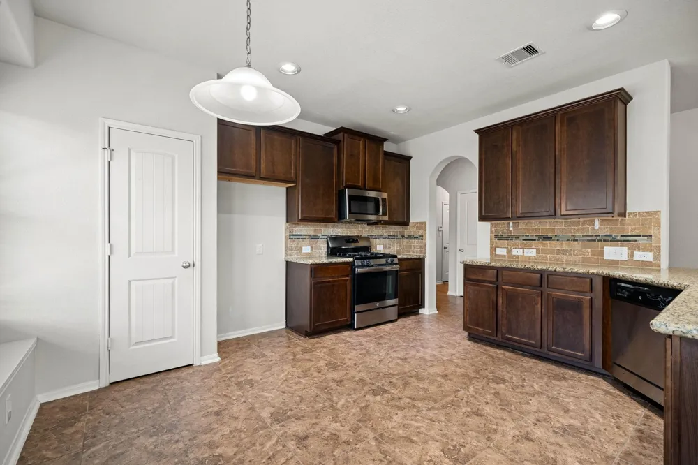 3515 Curley Maple Drive Pearland, TX 77584