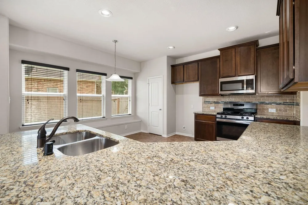 3515 Curley Maple Drive Pearland, TX 77584