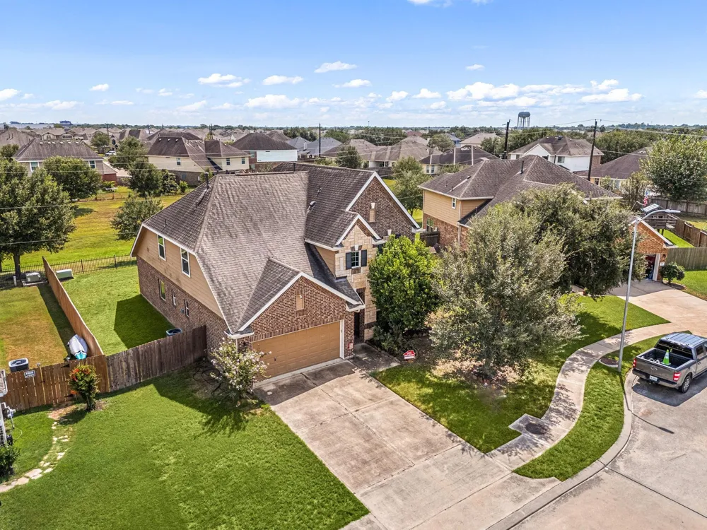 3515 Curley Maple Drive Pearland, TX 77584