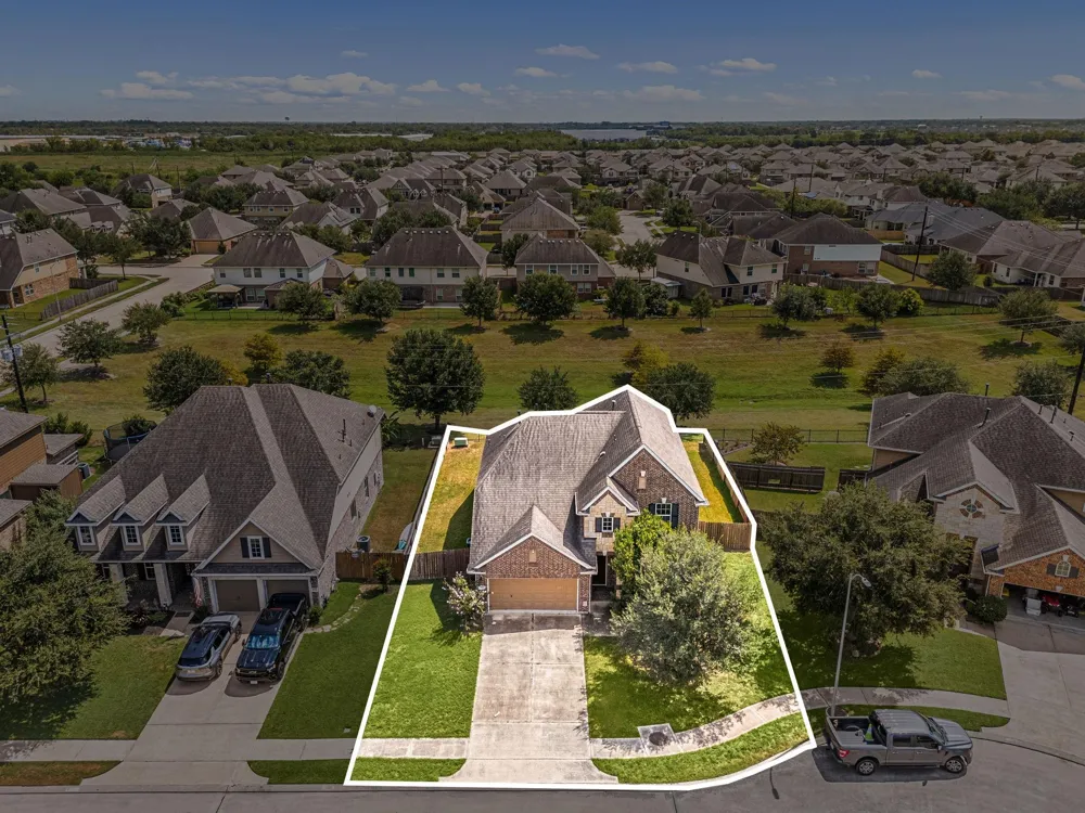 3515 Curley Maple Drive Pearland, TX 77584
