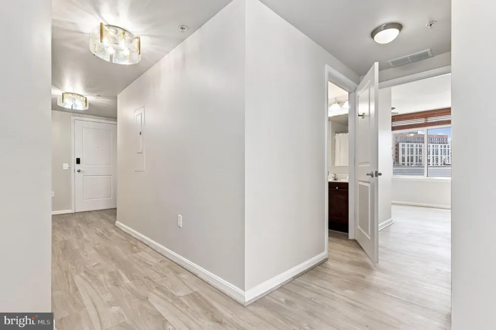 930 WAYNE AVENUE #1305 Silver Spring, MD 20910
