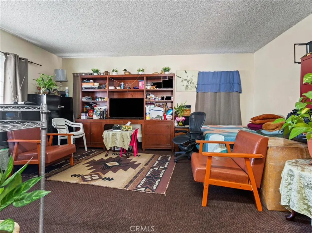 3145 Indiana South Gate, CA 90280