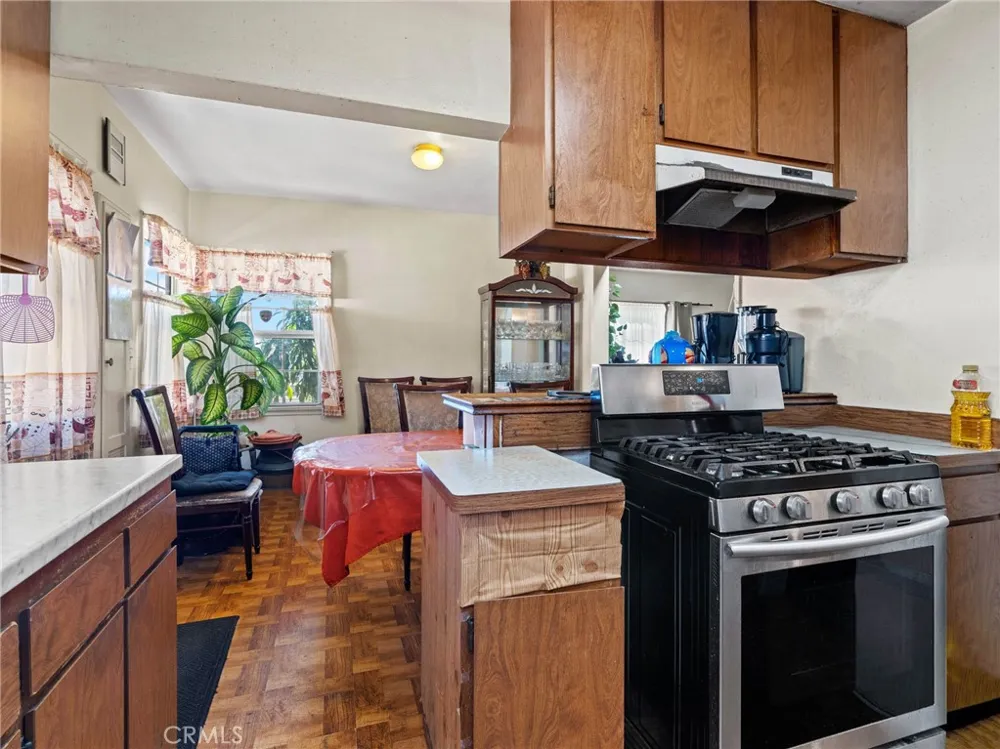 3145 Indiana South Gate, CA 90280