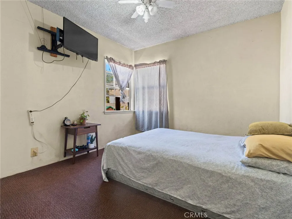3145 Indiana South Gate, CA 90280