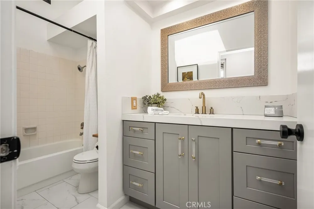 603 San Michel Drive #C Costa Mesa, CA 92627