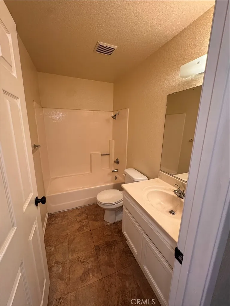 1365 Crafton Avenue #2035 Mentone, CA 92359