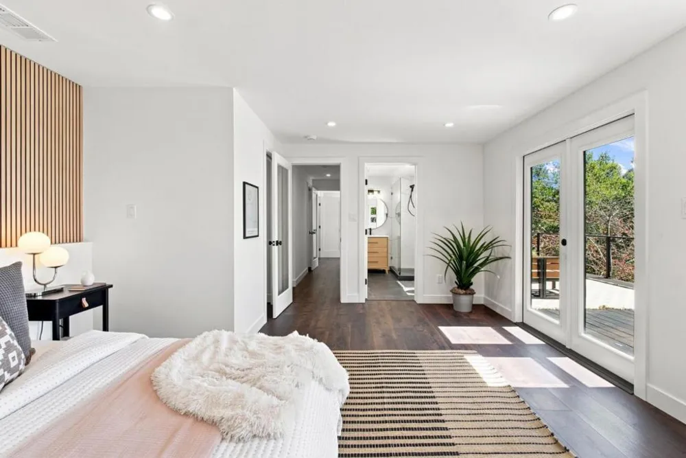 5915 Rincon Drive Oakland, CA 94611