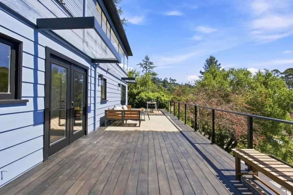 5915 Rincon Drive Oakland, CA 94611