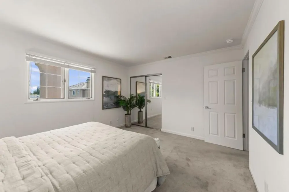 171 Redding Road Campbell, CA 95008