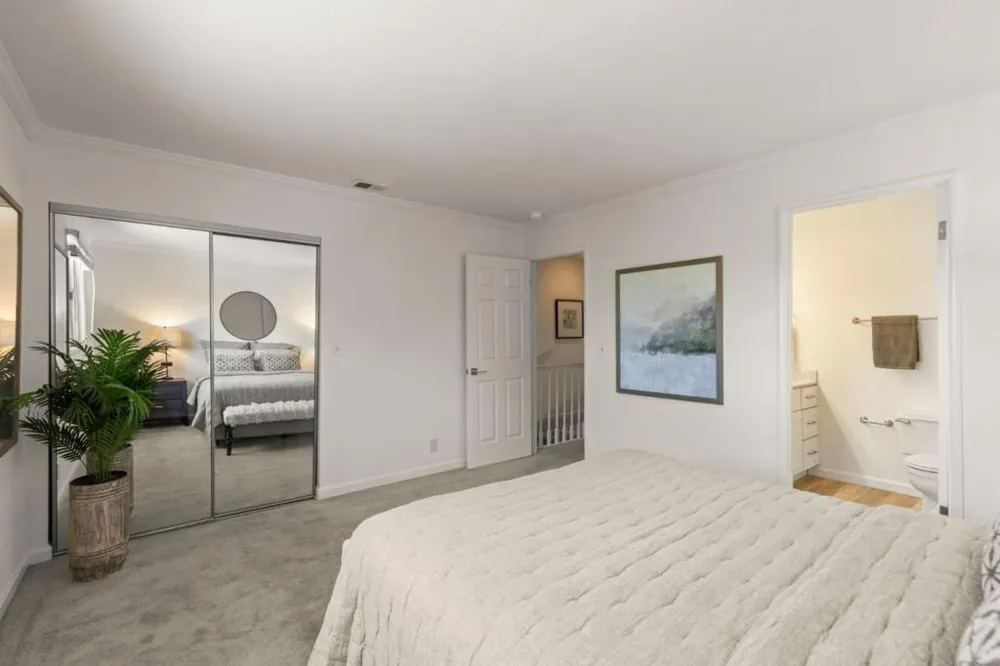171 Redding Road Campbell, CA 95008