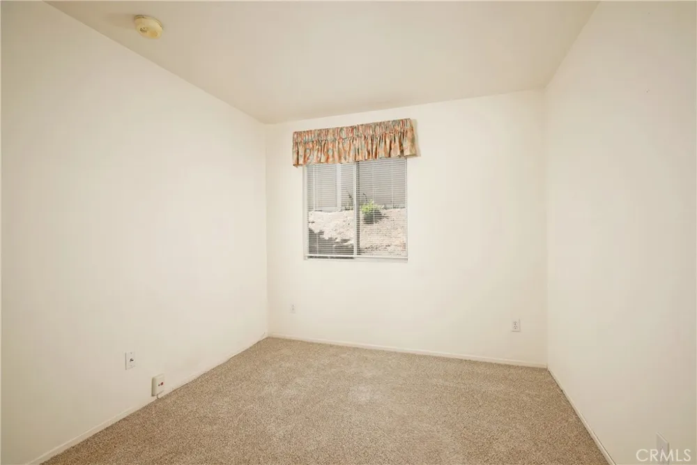 19707 Skyview Court Canyon Country, CA 91351