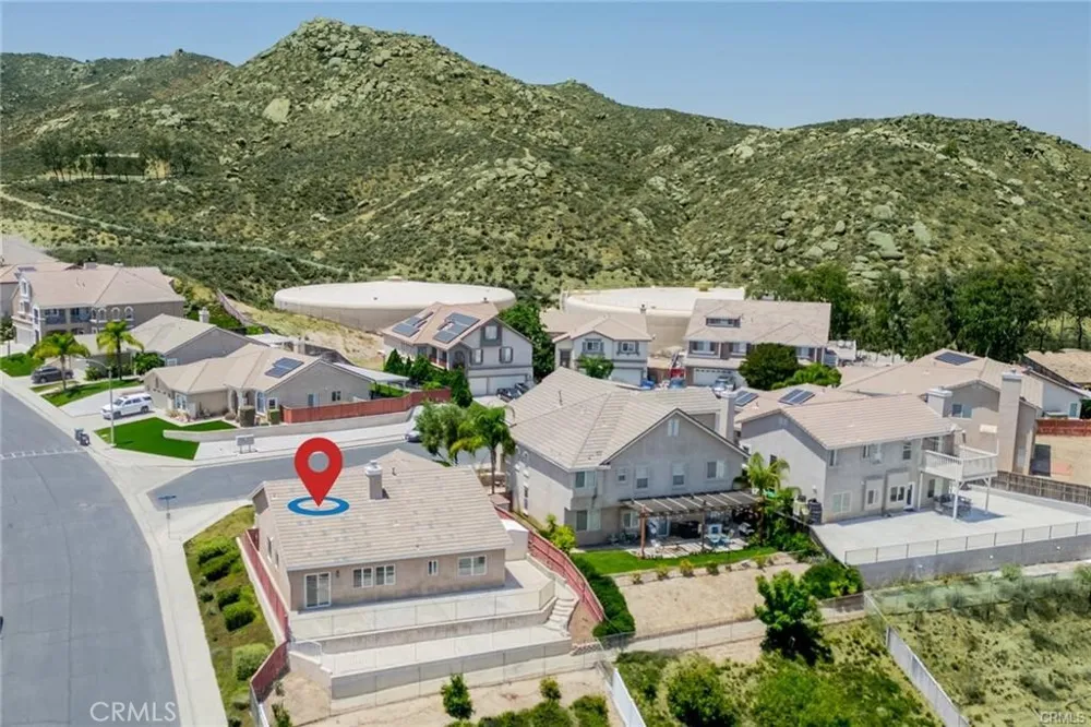 27698 Via Sol Arriva Moreno Valley, CA 92555