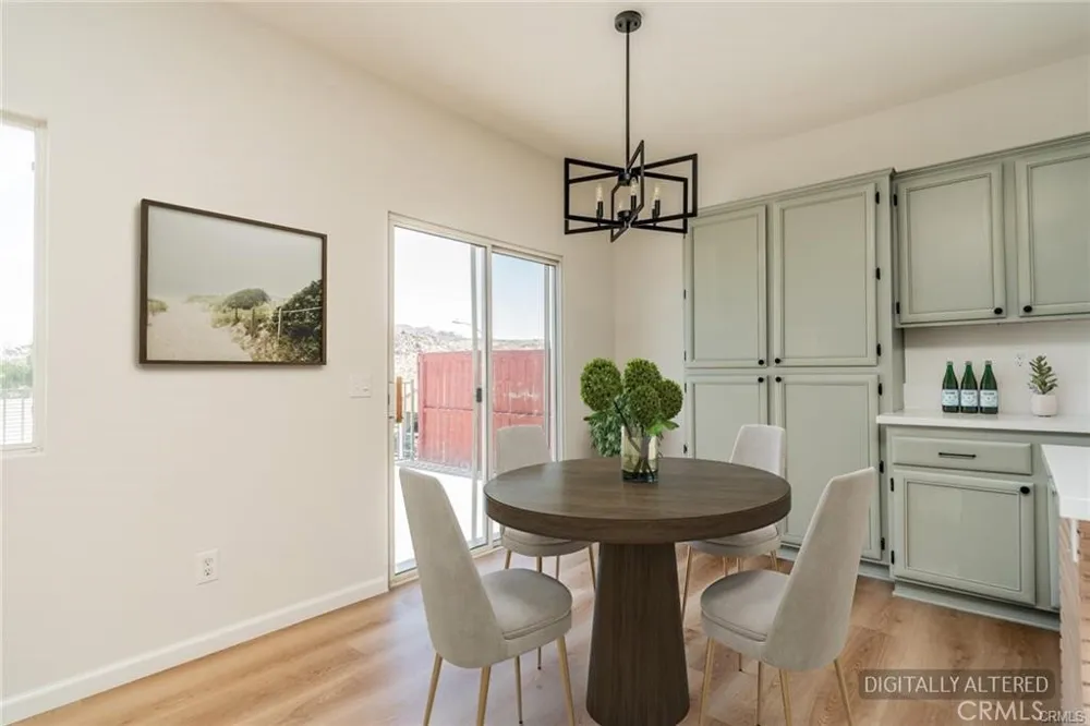 27698 Via Sol Arriva Moreno Valley, CA 92555