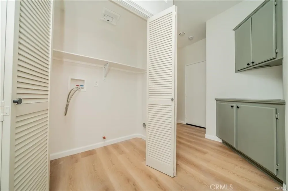 27698 Via Sol Arriva Moreno Valley, CA 92555