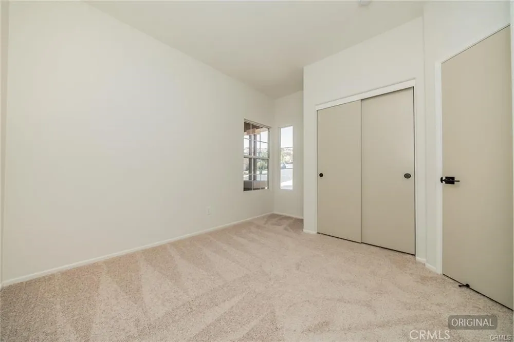 27698 Via Sol Arriva Moreno Valley, CA 92555