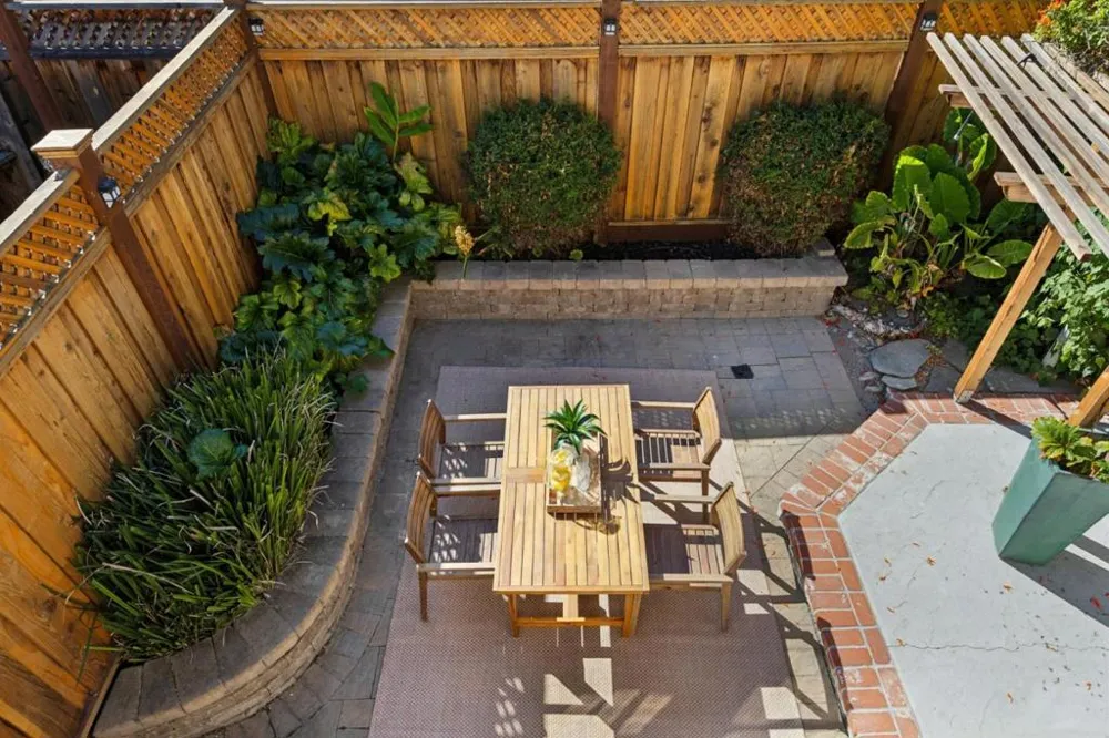 621 Hilmar Street Santa Clara, CA 95050