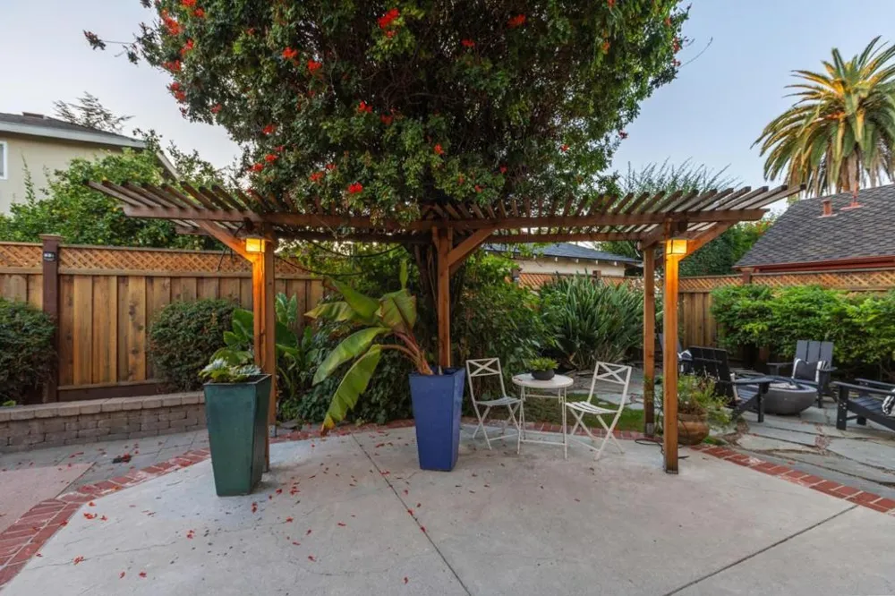 621 Hilmar Street Santa Clara, CA 95050