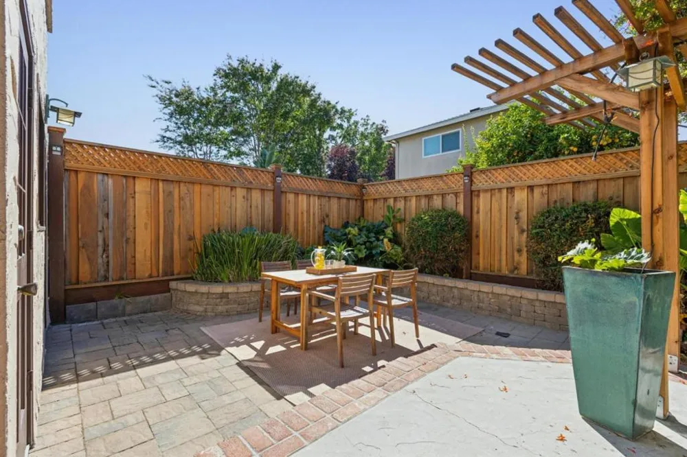 621 Hilmar Street Santa Clara, CA 95050