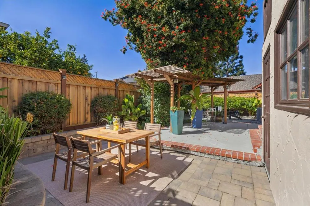 621 Hilmar Street Santa Clara, CA 95050