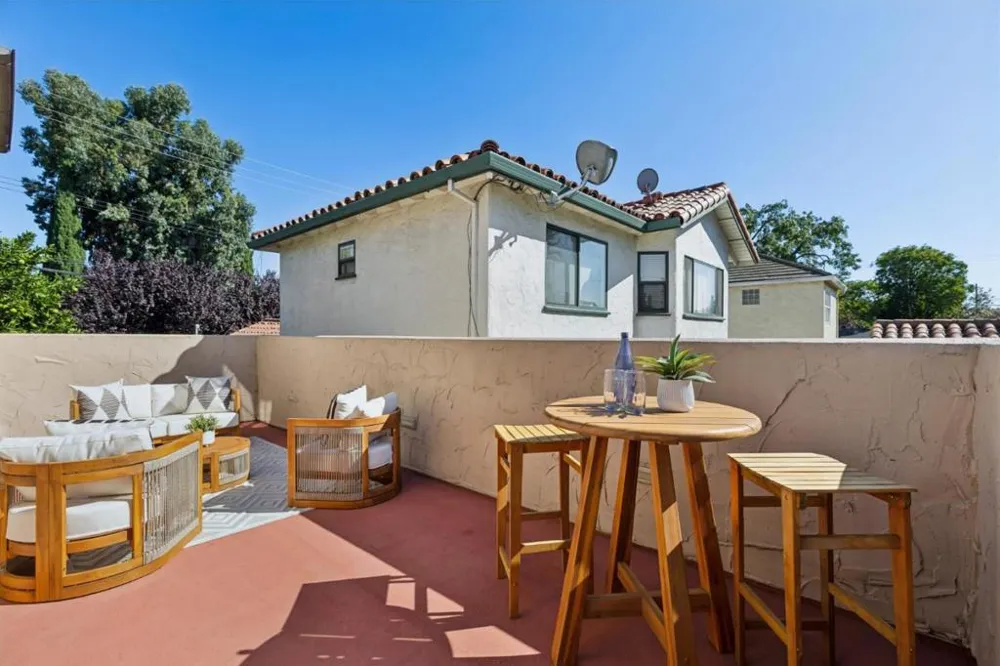 621 Hilmar Street Santa Clara, CA 95050