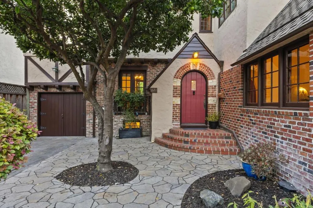 621 Hilmar Street Santa Clara, CA 95050