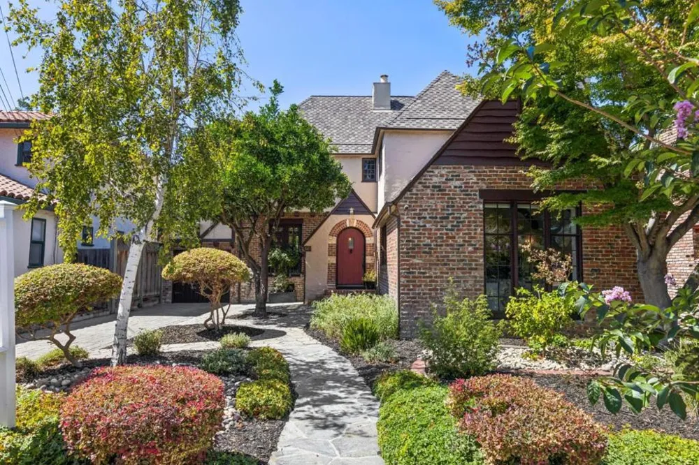 621 Hilmar Street Santa Clara, CA 95050