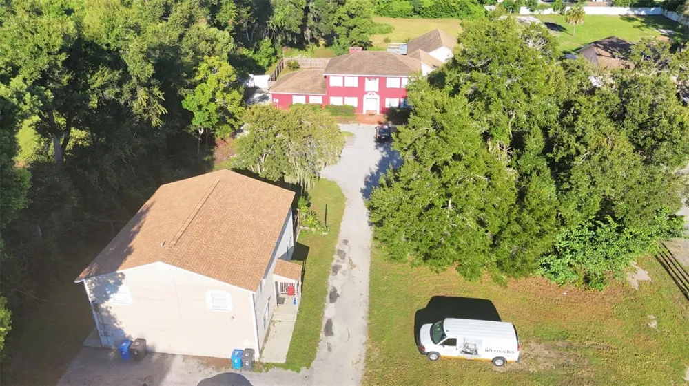 1208 S TAYLOR ROAD Seffner, FL 33584