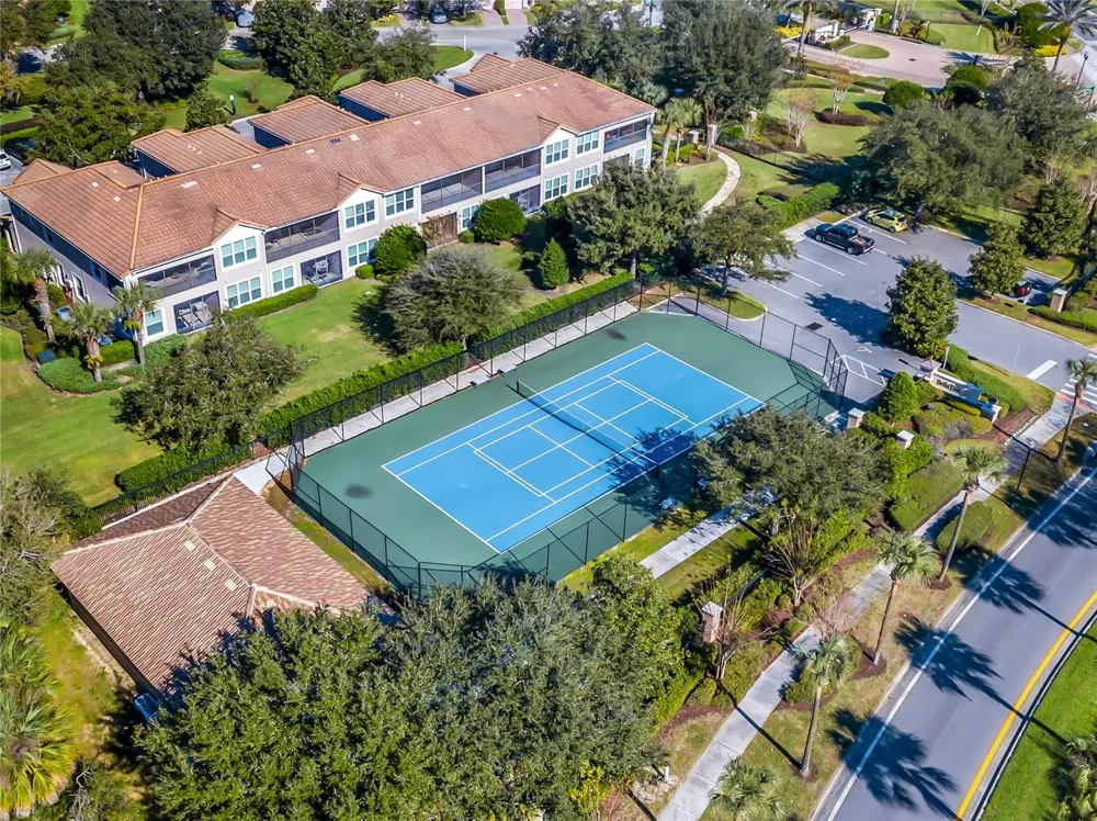 8306 PORTOFINO DRIVE #404 Davenport, FL 33896