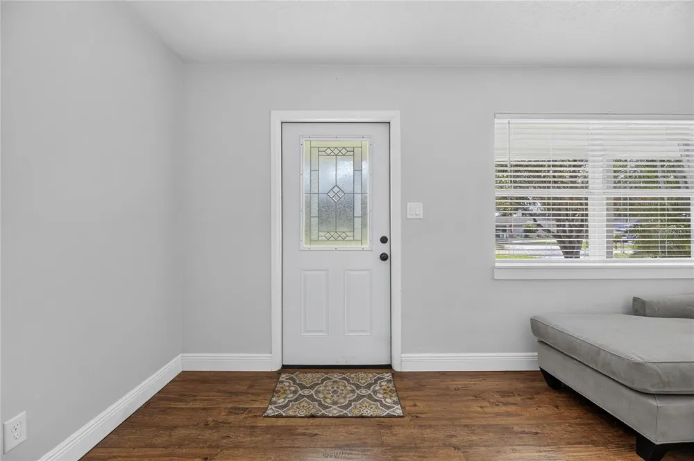 4421 W IOWA AVENUE Tampa, FL 33616