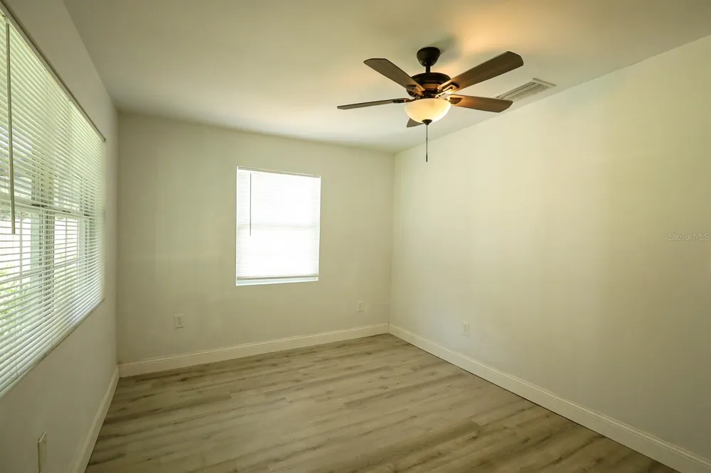 6511 24TH AVENUE S Tampa, FL 33619