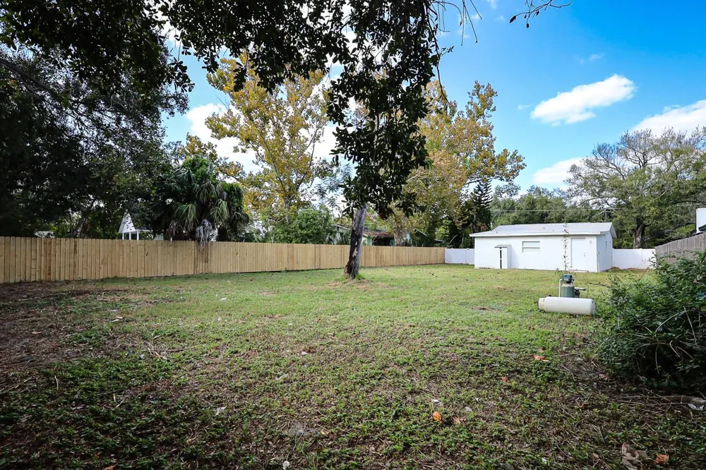 6511 24TH AVENUE S Tampa, FL 33619