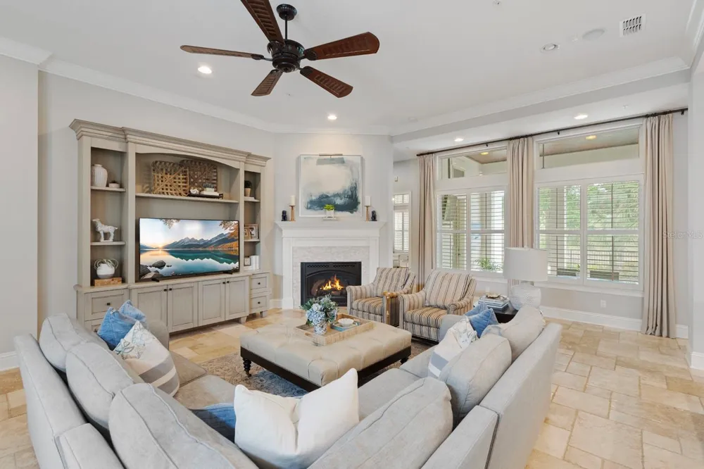 1735 FOSS AVENUE Orlando, FL 32814