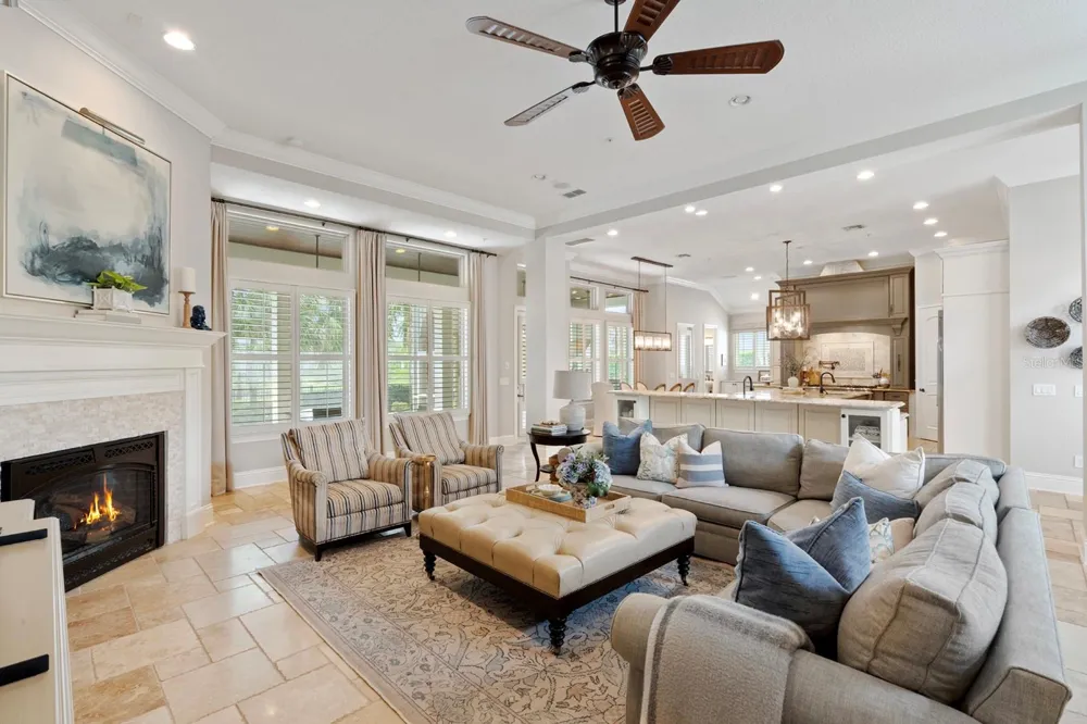 1735 FOSS AVENUE Orlando, FL 32814