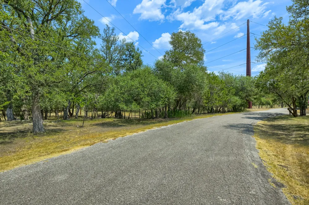 Leveritts Loop Wimberley, TX 78676