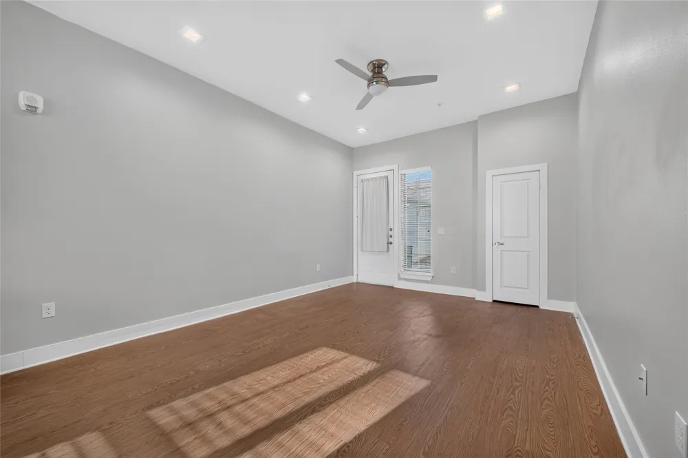 2400 Louis Henna Boulevard #209 Round Rock, TX 78664