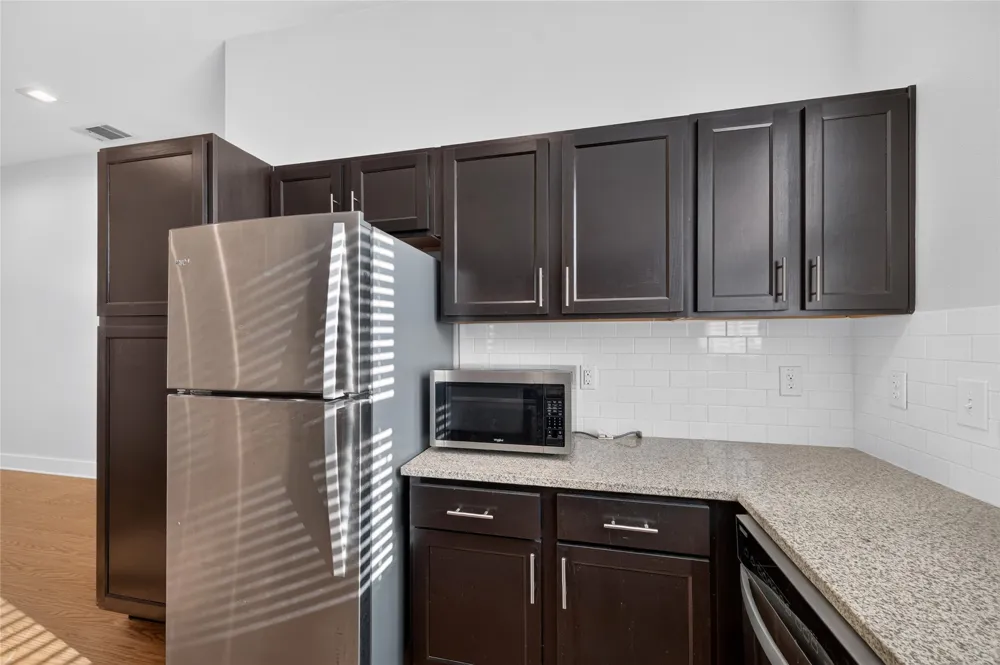 2400 Louis Henna Boulevard #209 Round Rock, TX 78664
