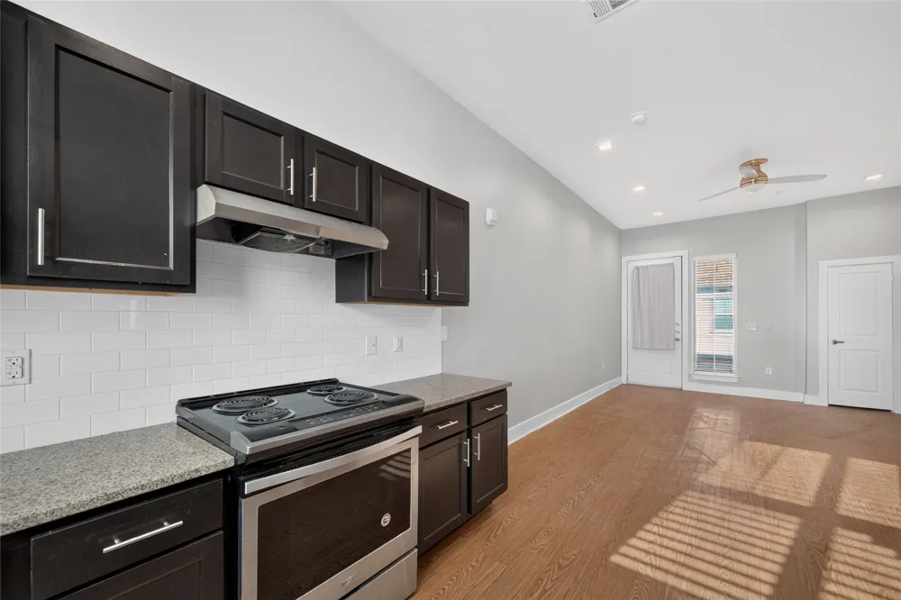 2400 Louis Henna Boulevard #209 Round Rock, TX 78664