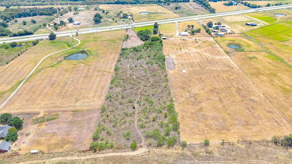 State Highway 31 Dawson, TX 76639