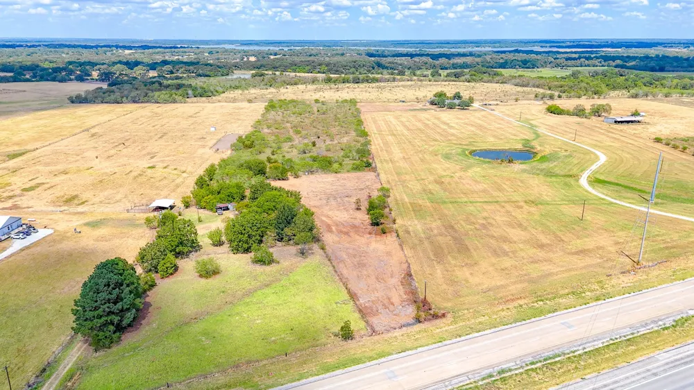 State Highway 31 Dawson, TX 76639