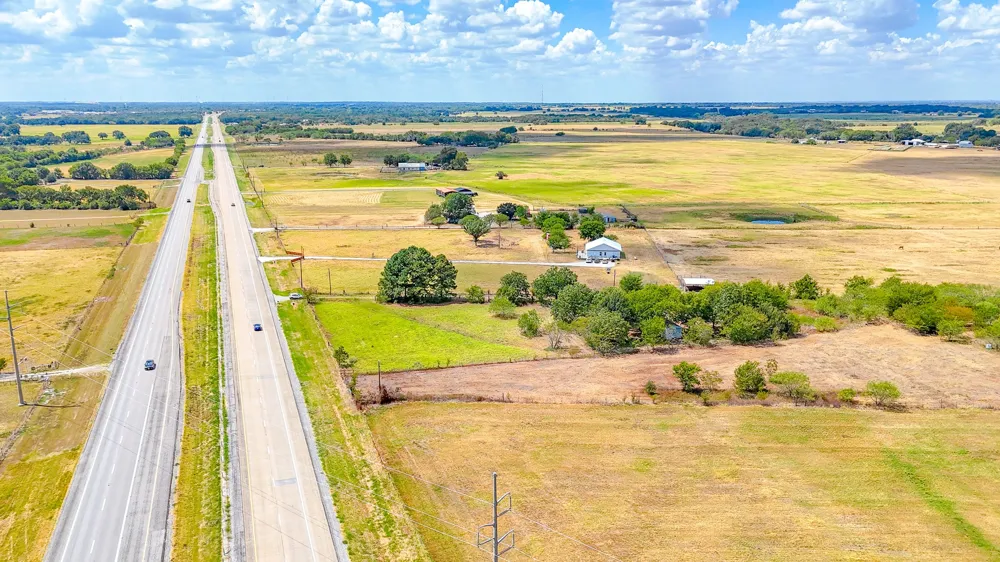 State Highway 31 Dawson, TX 76639