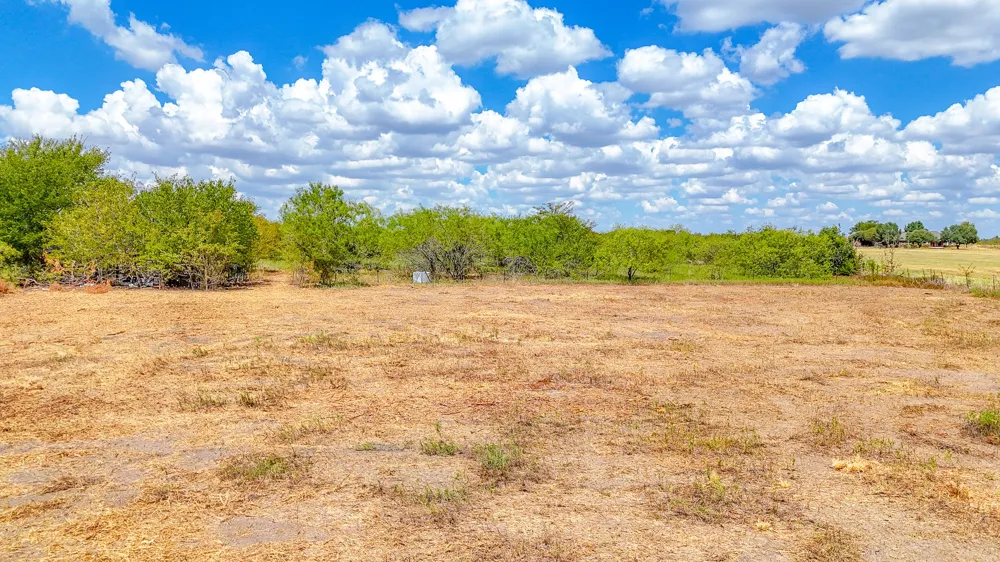 State Highway 31 Dawson, TX 76639