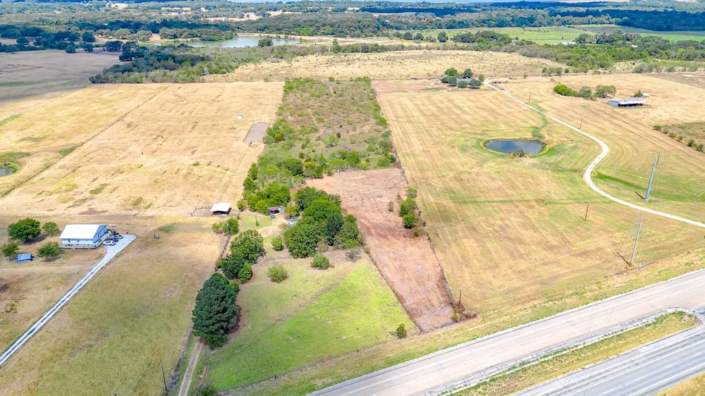 State Highway 31 Dawson, TX 76639