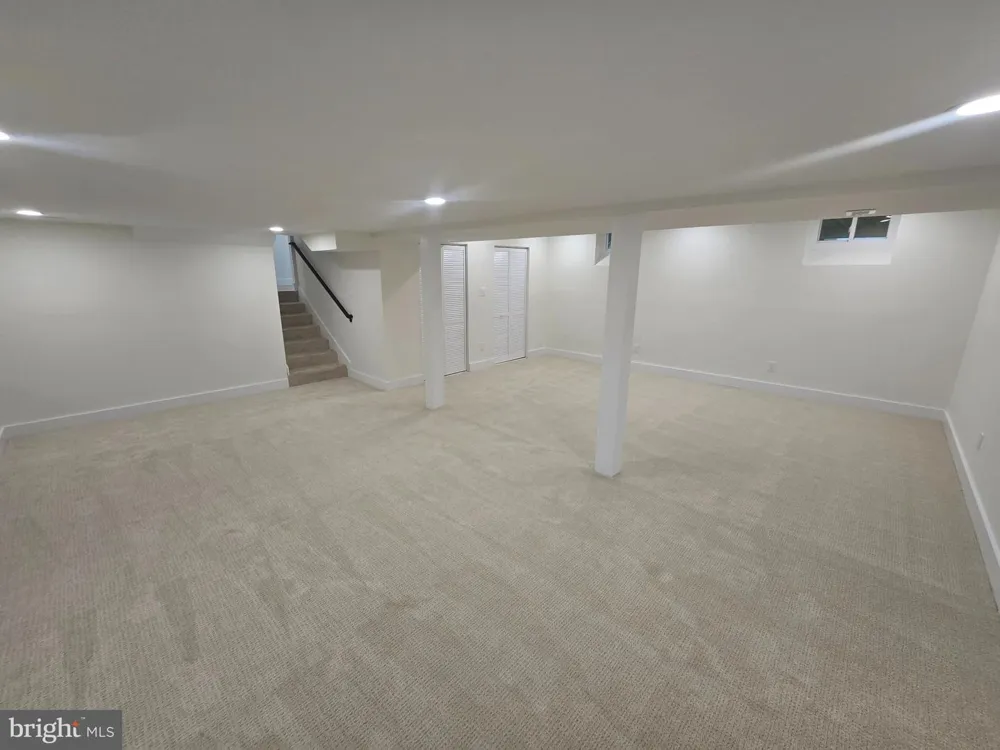 225 DRAKE ROAD Cherry Hill, NJ 08034
