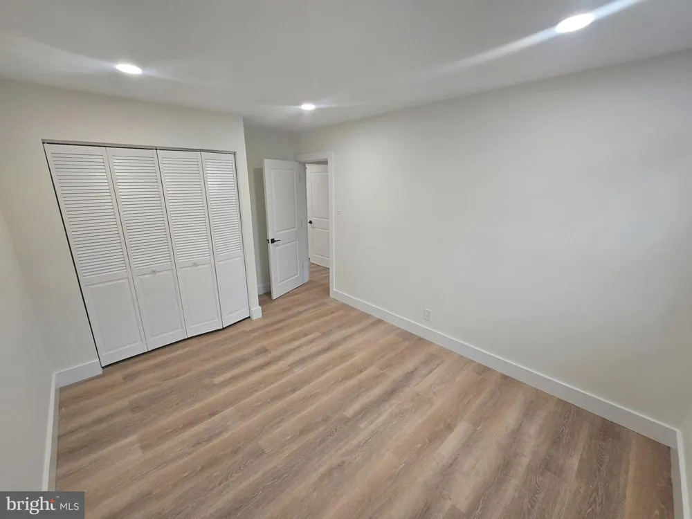 225 DRAKE ROAD Cherry Hill, NJ 08034