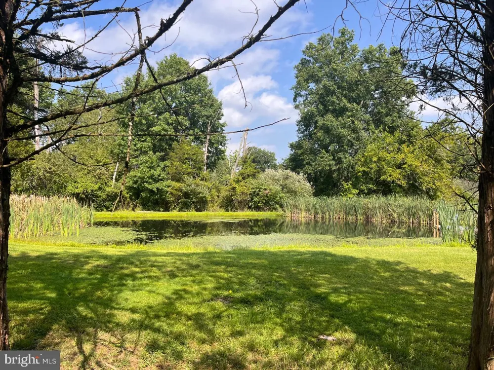 2053 MOUNTAIN VIEW DRIVE Quakertown, PA 18951