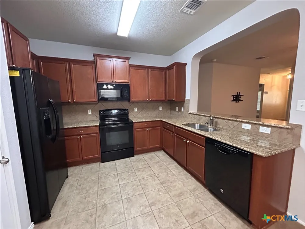 5308 Katy Creek Lane Killeen, TX 76549