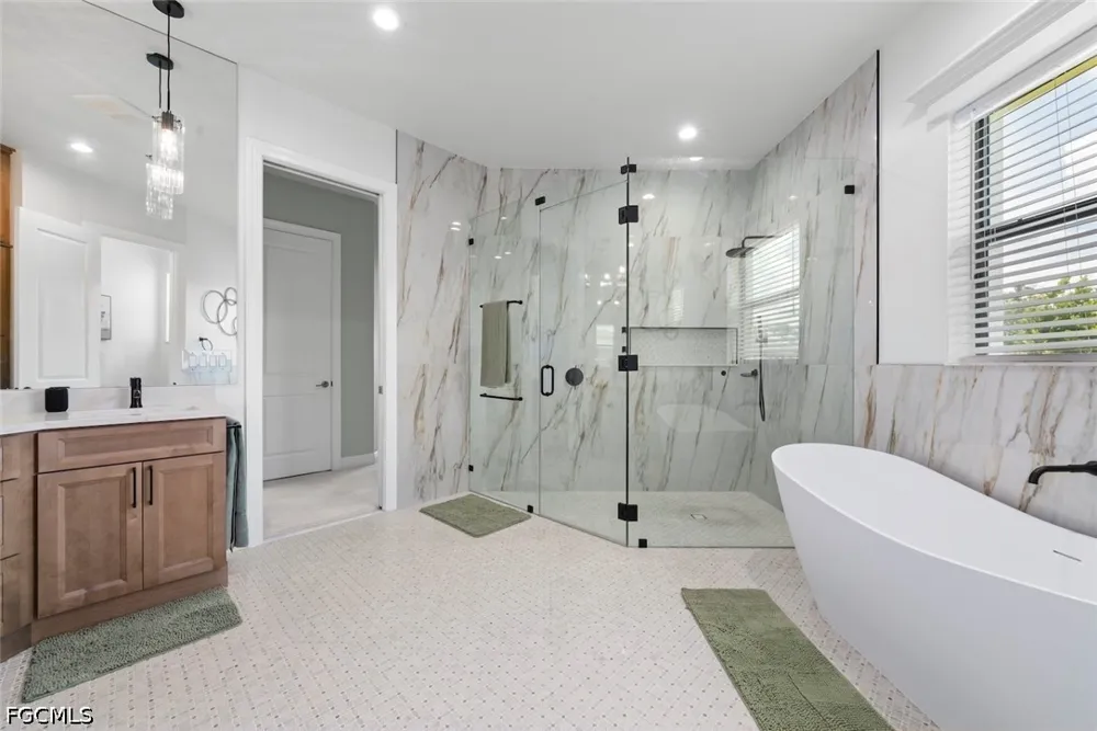 Old Pine Court Fort Myers, FL 33912